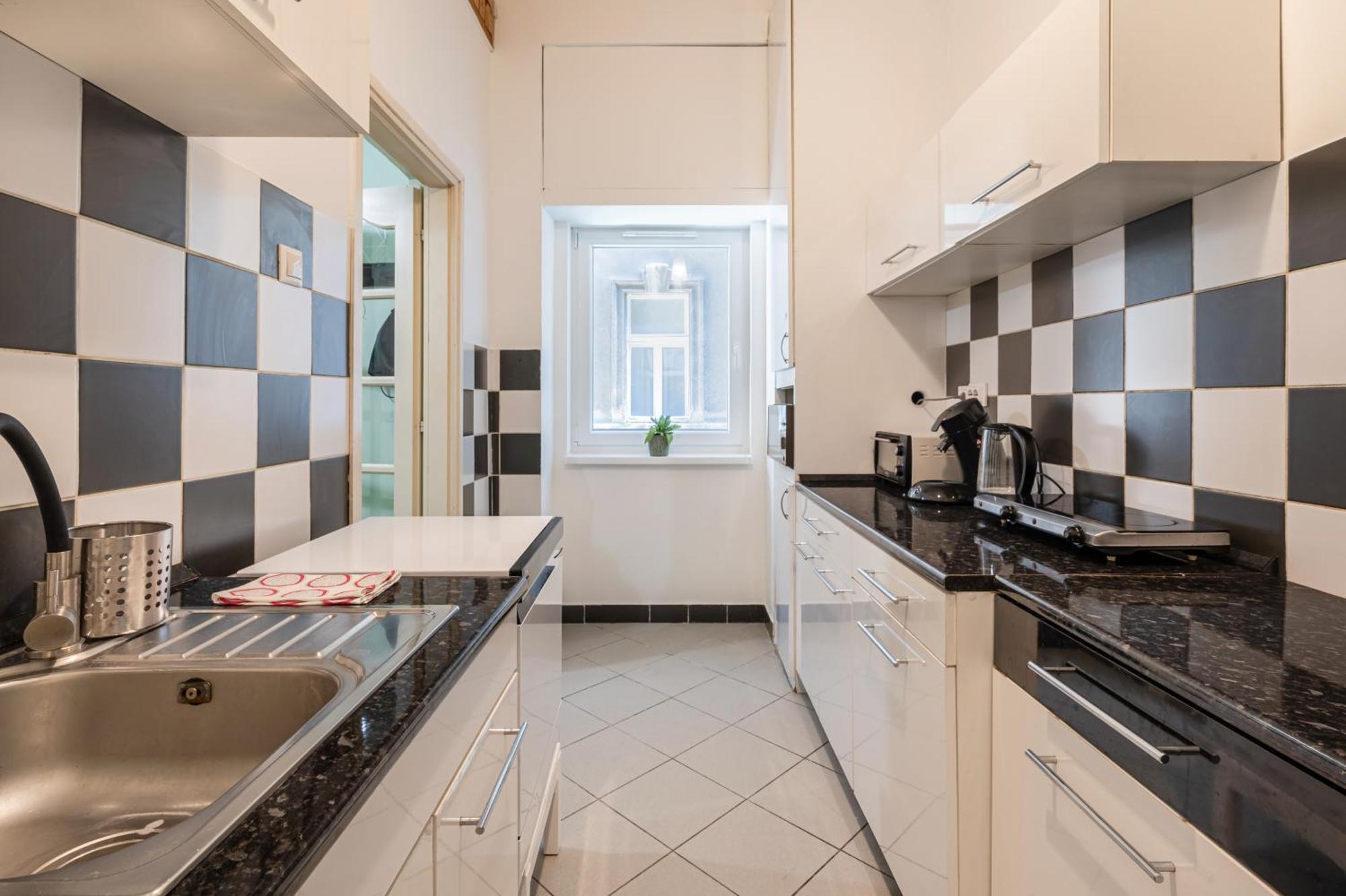 Affordable Heroes' Square Residence Budapeste Exterior foto